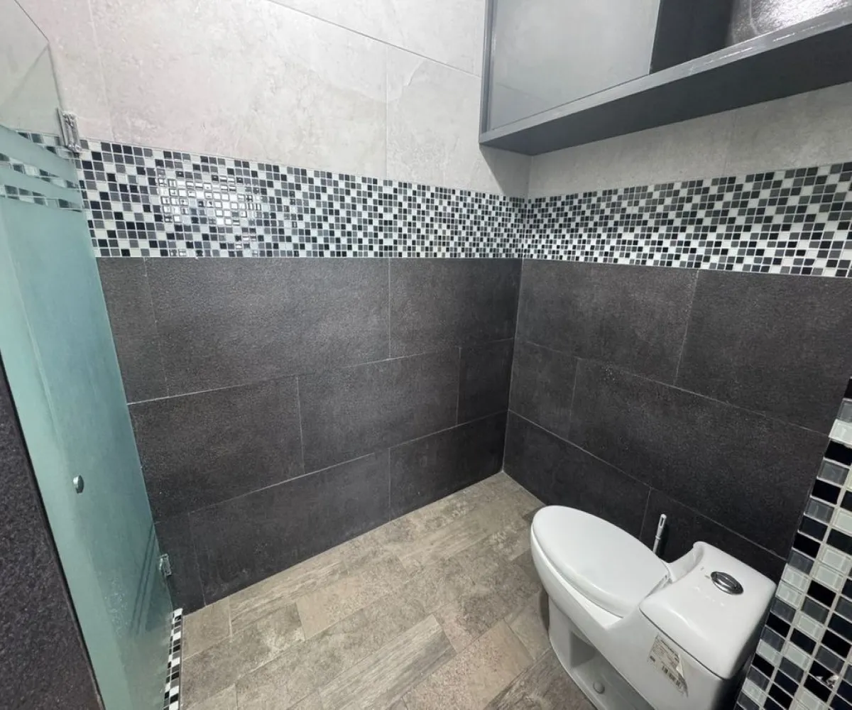 Casa En Renta,Jardines de la Paz,Calle Luis González Obregón 3024, Guadalajara, Jalisco 44860, 4 Habitaciones,3 Baños,Calle Luis González Obregón,1,p4btoGX