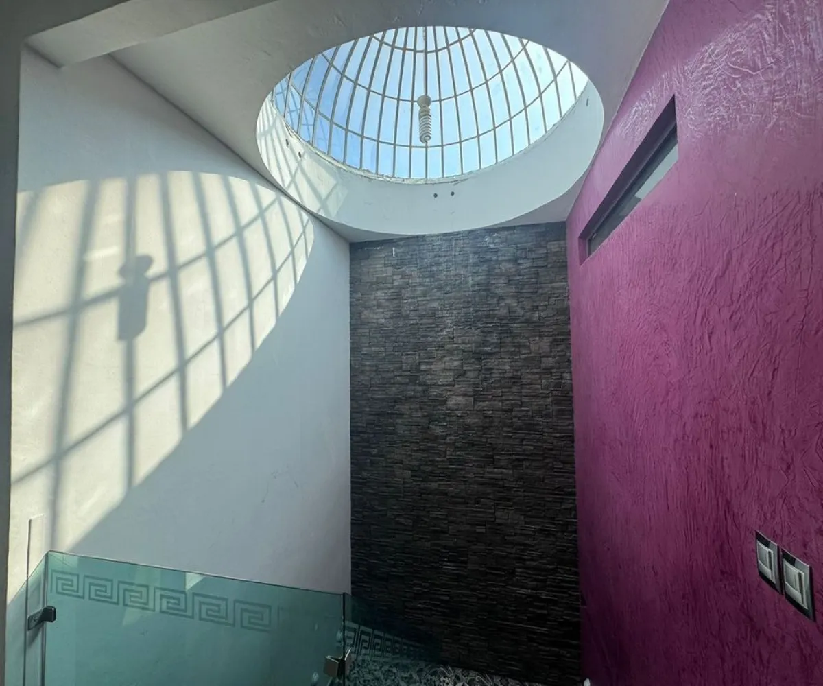 Casa En Renta,Jardines de la Paz,Calle Luis González Obregón 3024, Guadalajara, Jalisco 44860, 4 Habitaciones,3 Baños,Calle Luis González Obregón,1,p4btoGX