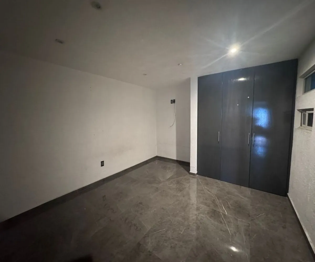 Casa En Renta,Jardines de la Paz,Calle Luis González Obregón 3024, Guadalajara, Jalisco 44860, 4 Habitaciones,3 Baños,Calle Luis González Obregón,1,p4btoGX