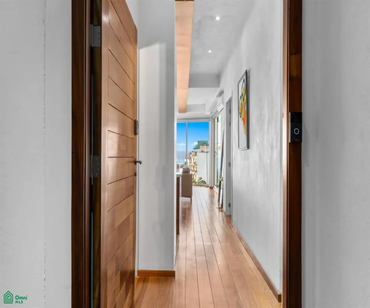 Departamento En Venta,El Cerro,Calle Allende 605 Unit 9, Puerto Vallarta, Jalisco 48304, 3 Habitaciones,3 Baños,Calle Allende,MX251056930