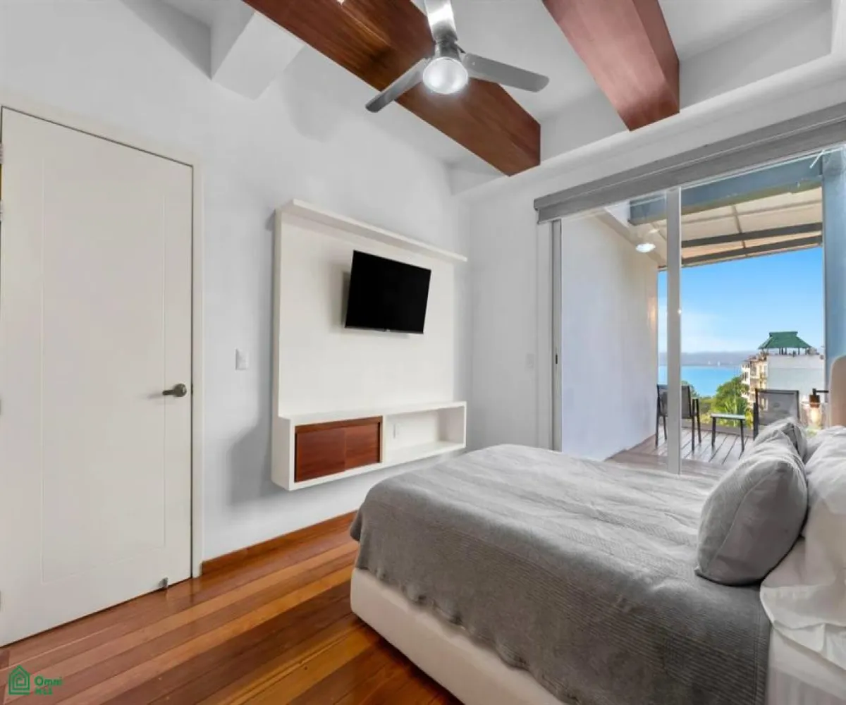 Departamento En Venta,El Cerro,Calle Allende 605 Unit 9, Puerto Vallarta, Jalisco 48304, 3 Habitaciones,3 Baños,Calle Allende,MX251056930