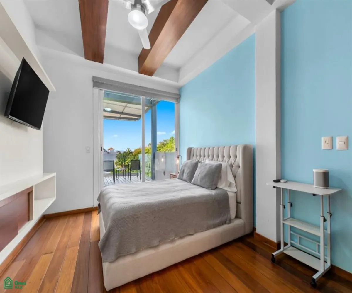 Departamento En Venta,El Cerro,Calle Allende 605 Unit 9, Puerto Vallarta, Jalisco 48304, 3 Habitaciones,3 Baños,Calle Allende,MX251056930