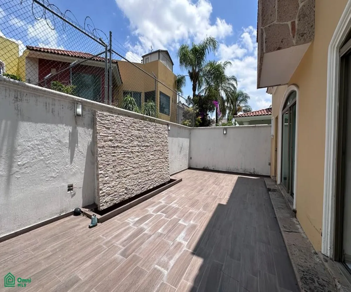 Casa En Venta,Virreyes Residencial,Condominio 7 8B, Zapopan, Jalisco 45110, 4 Habitaciones,4 Baños,Condominio 7,2,MX251057310