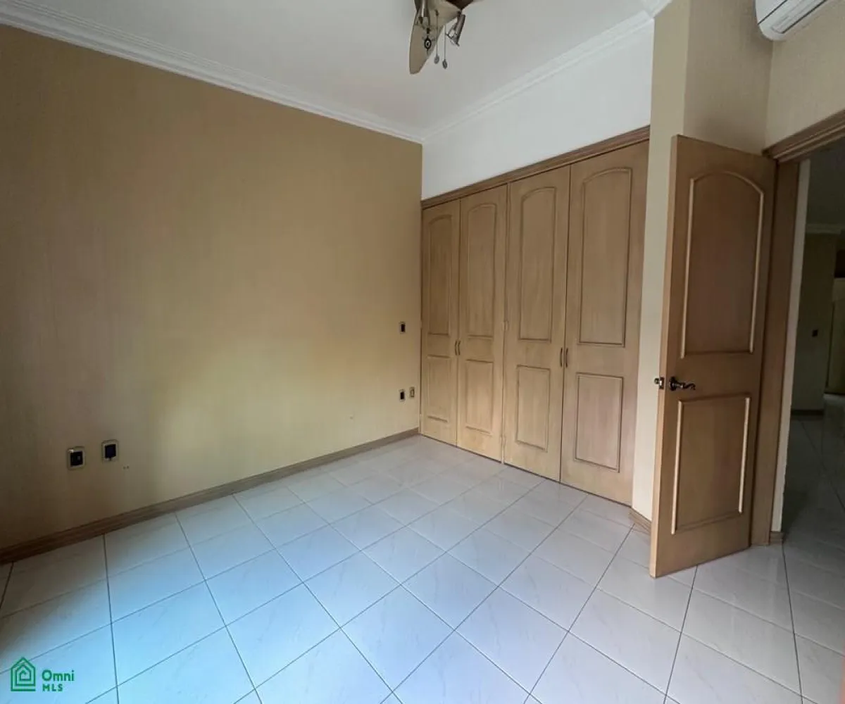 Casa En Venta,Virreyes Residencial,Condominio 7 8B, Zapopan, Jalisco 45110, 4 Habitaciones,4 Baños,Condominio 7,2,MX251057310