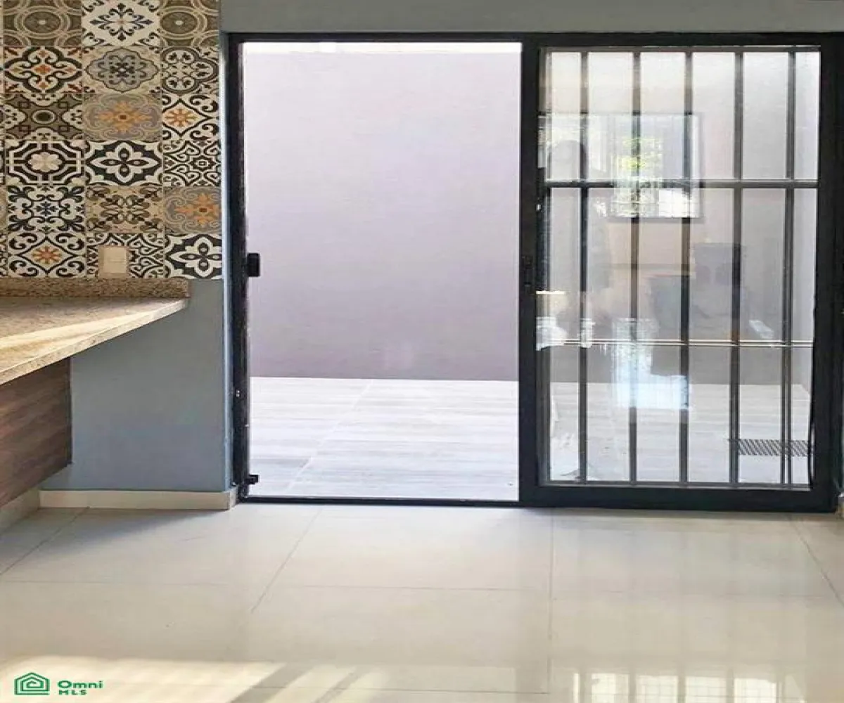 Casa En Venta,Villa de los Belenes,Enrique Díaz de León 688, Int. 21, Zapopan, Jalisco 45157, 2 Habitaciones,3 Baños,Enrique Díaz de León,2,MX251057738