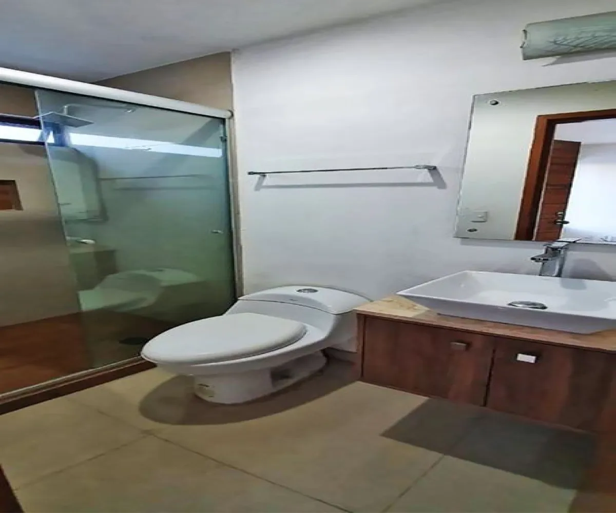 Casa En Venta,Villa de los Belenes,Enrique Díaz de León 21, Zapopan, Jalisco 45157, 2 Habitaciones,3 Baños,Enrique Díaz de León,2,pzQkQRW