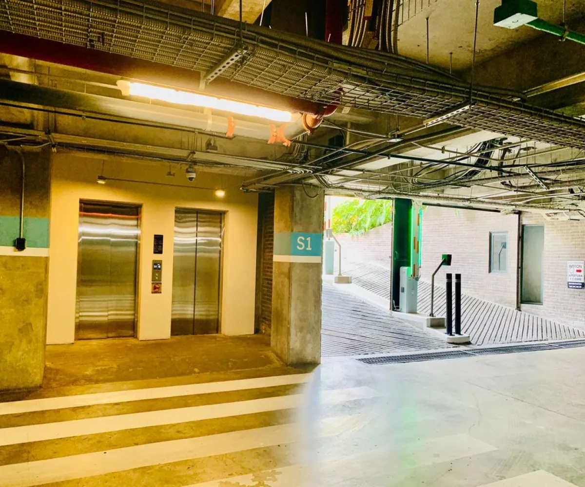 Departamento En Renta,Chapultepec Country,Avenida Plan de San Luis 1504, Guadalajara, Jalisco 44620, 2 Habitaciones,2 Baños,Avenida Plan de San Luis,1,puiPziV