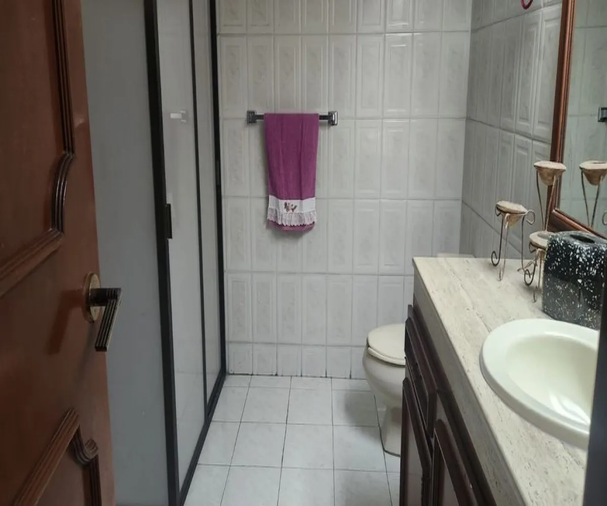 Casa En Venta,Jardines del Sol,Avenida Moctezuma 4618, Zapopan, Jalisco 45050, 4 Habitaciones,6 Baños,Avenida Moctezuma,1,pcoTPYu