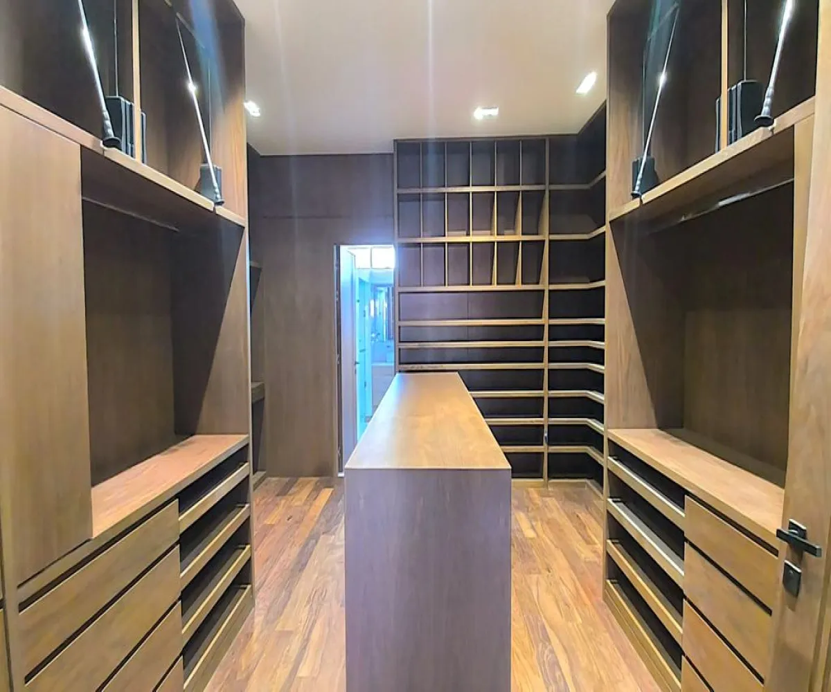 Casa En Venta,Valle Real,Florencia 17, Zapopan, Jalisco 45019, 4 Habitaciones,5 Baños,Florencia,2,p8T9hJp