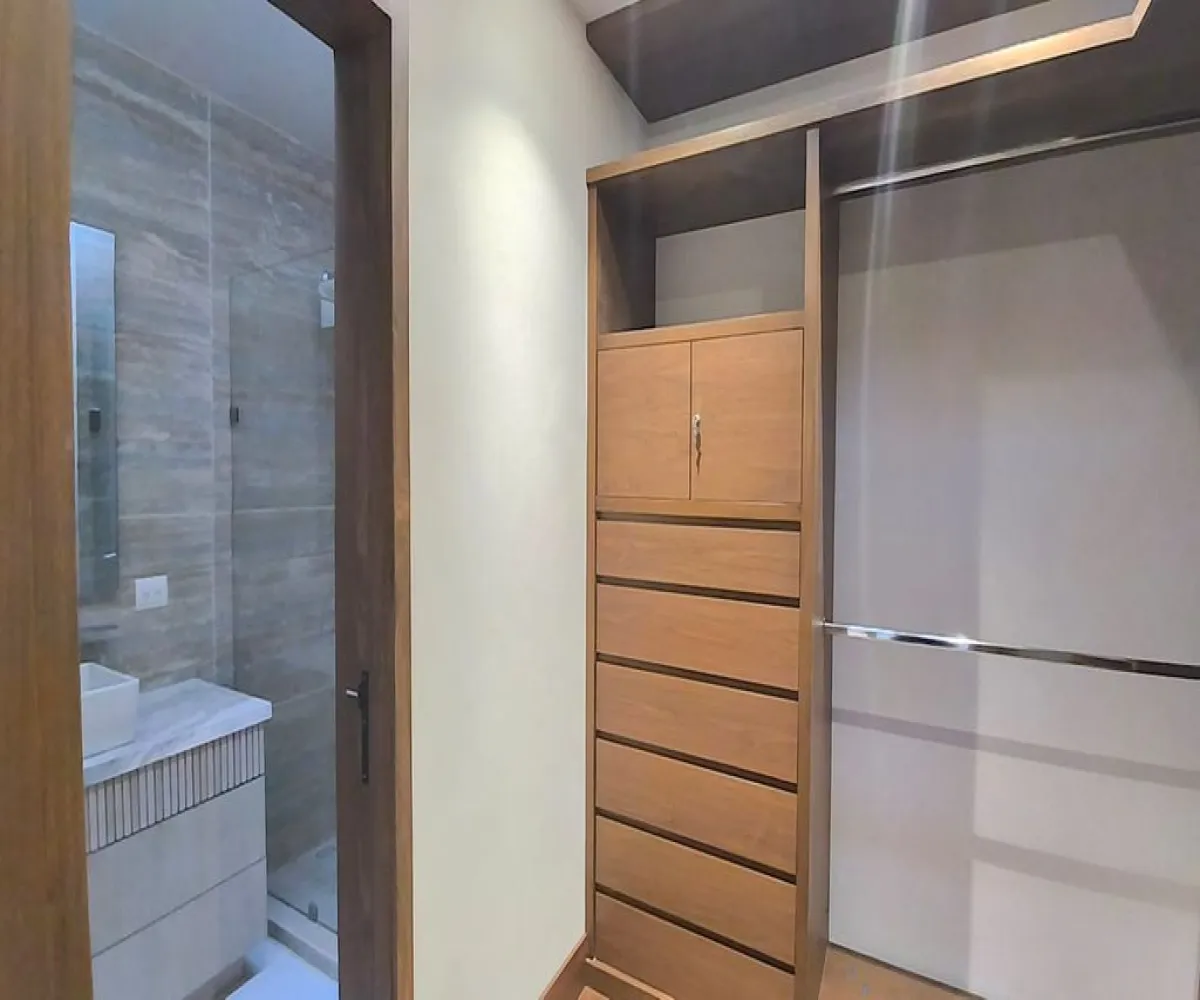 Casa En Venta,Valle Real,Florencia 17, Zapopan, Jalisco 45019, 4 Habitaciones,5 Baños,Florencia,2,p8T9hJp