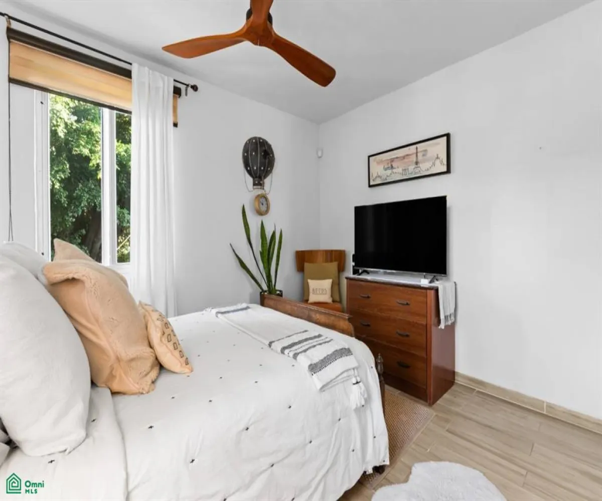 Departamento En Venta,Aramara,Avenida Prisciliano Sanchez 145 7D, Puerto Vallarta, Jalisco 48314, 2 Habitaciones,1 Baño,Avenida Prisciliano Sanchez,MX251057999