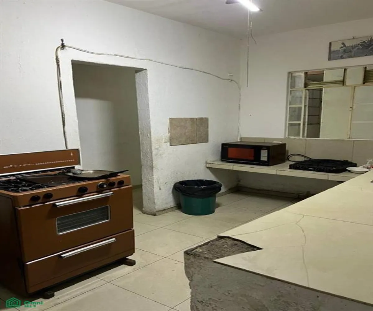 Edificio En Venta,Guadalajara Centro,Francisco I Madero 132, Guadalajara, Jalisco 44100, 20 Habitaciones,17 Baños,Francisco I Madero,3,MX251058263