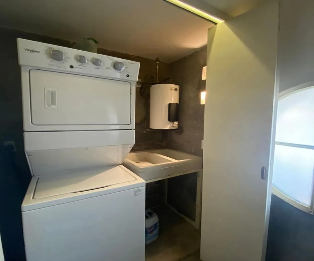 Departamento En Renta,San Wenceslao,Paseo de Los Robles 4169 1, Zapopan, Jalisco 45110, 1 Cuarto,1 Baño,Paseo de Los Robles,1,pV4Ritg