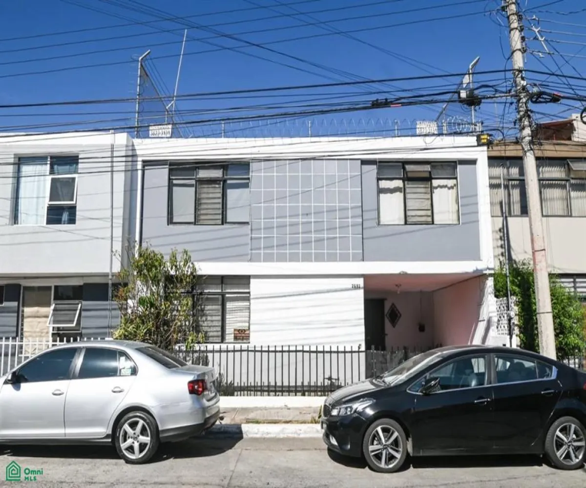 Casa En Venta,Jardines de San José,CREPUSCULO 2692, Guadalajara, Jalisco 44520, 5 Habitaciones,2 Baños,CREPUSCULO,2,MX251058408