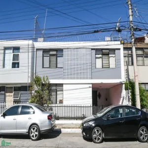 Casa En Venta,Jardines de San José,CREPUSCULO 2692, Guadalajara, Jalisco 44520, 5 Habitaciones,2 Baños,CREPUSCULO,2,MX251058408