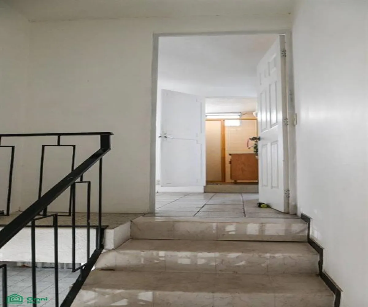 Casa En Venta,Jardines de San José,CREPUSCULO 2692, Guadalajara, Jalisco 44520, 5 Habitaciones,2 Baños,CREPUSCULO,2,MX251058408