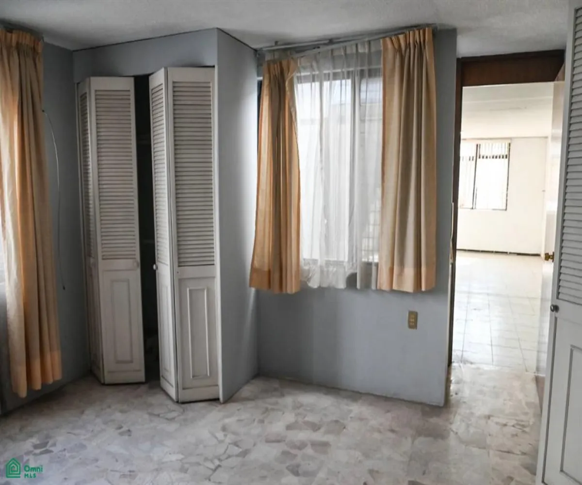 Casa En Venta,Jardines de San José,CREPUSCULO 2692, Guadalajara, Jalisco 44520, 5 Habitaciones,2 Baños,CREPUSCULO,2,MX251058408