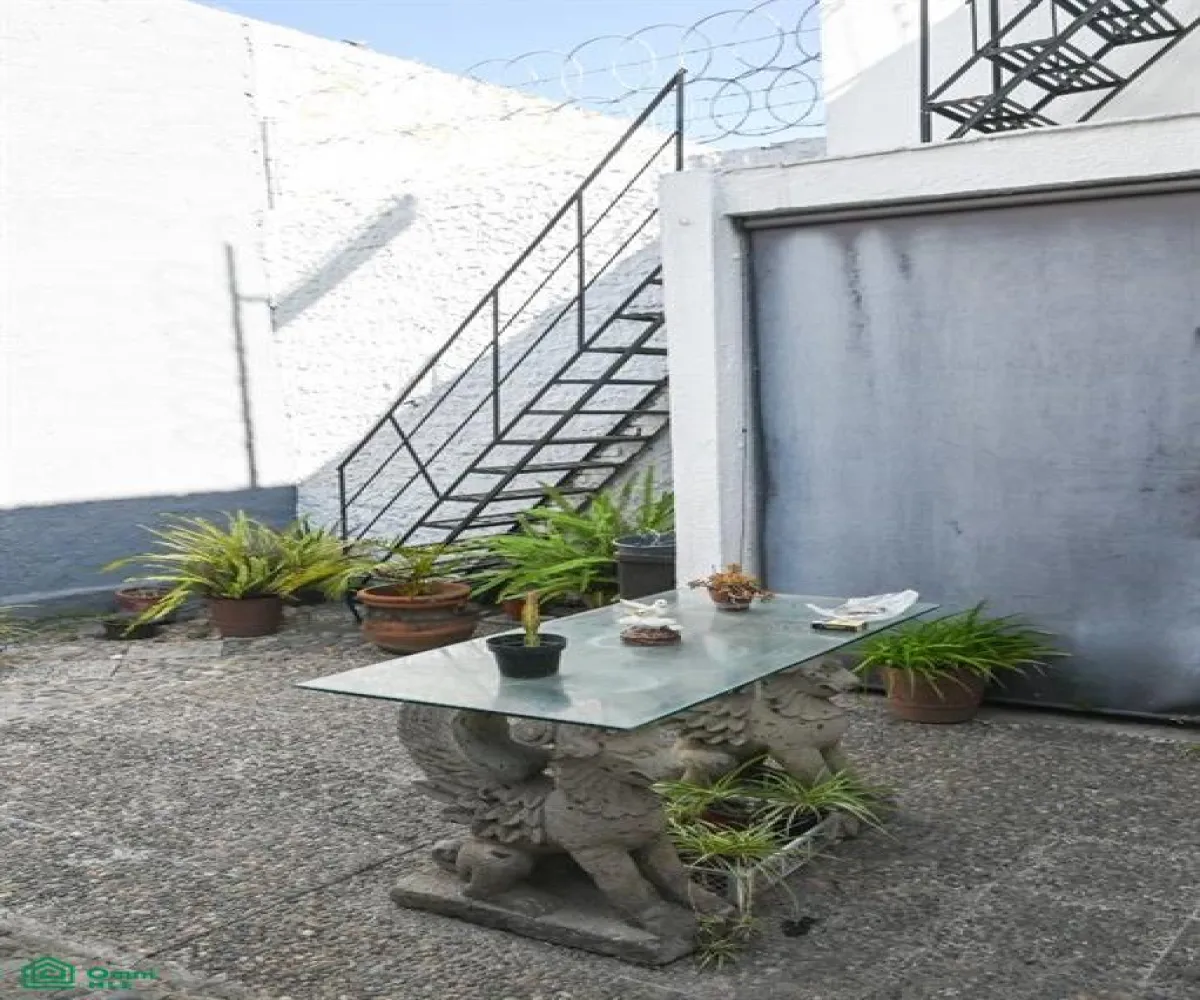 Casa En Venta,Jardines de San José,CREPUSCULO 2692, Guadalajara, Jalisco 44520, 5 Habitaciones,2 Baños,CREPUSCULO,2,MX251058408