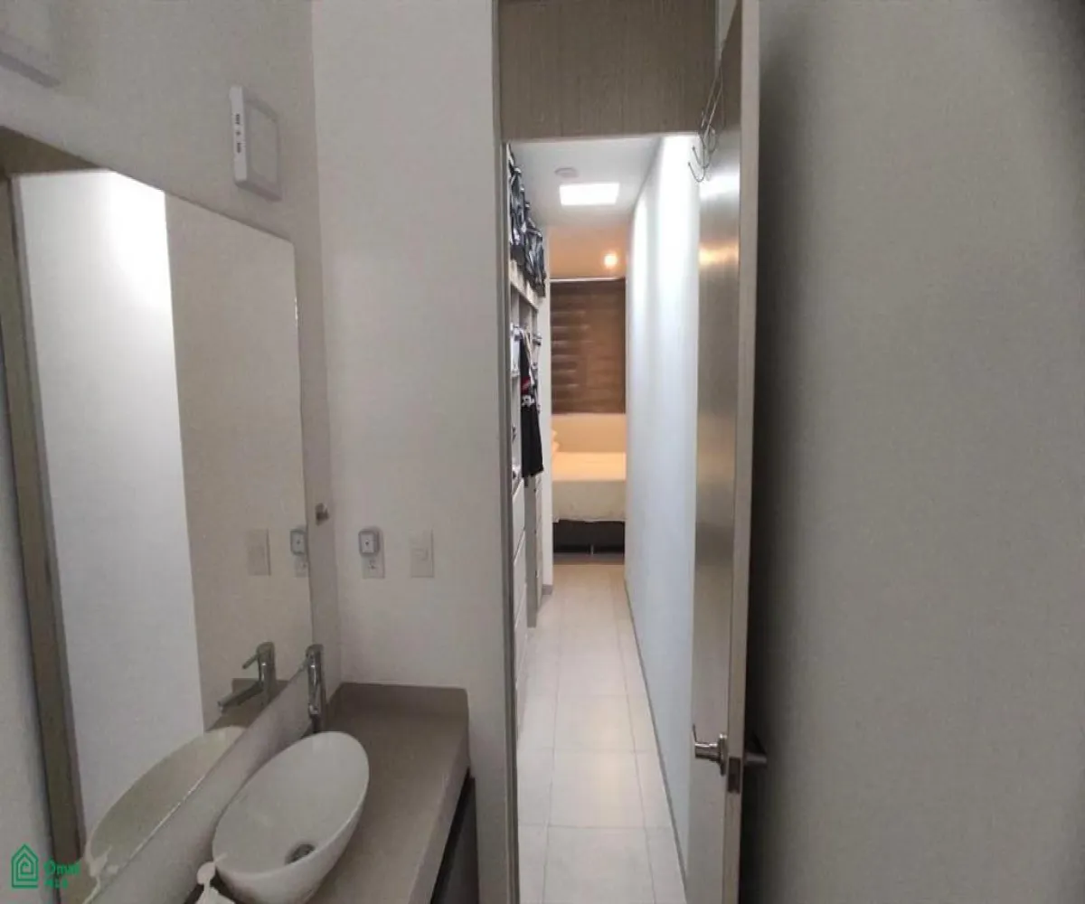 Casa En Venta,Santa Cruz del Valle,cto paseo solar 2238, Tlajomulco de Zuniga, Jalisco 45655, 3 Habitaciones,2 Baños,cto paseo solar,2,MX251058417