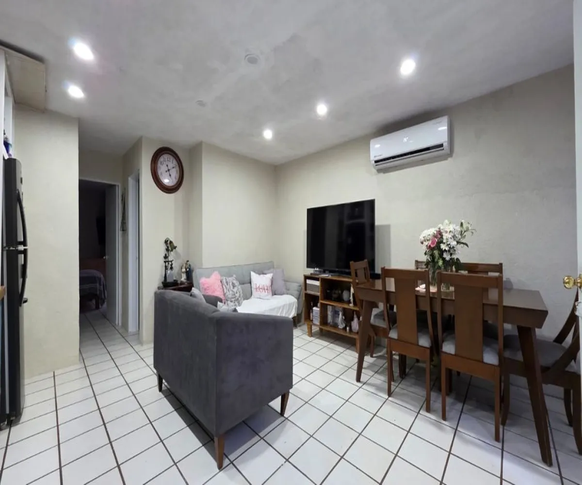 Casa En Venta,Parques de Santa María,Avenida Bahía de Todos Los Santos 2782, San Pedro Tlaquepaque, Jalisco 45609, 2 Habitaciones,1 Baño,Avenida Bahía de Todos Los Santos,1,pVQ33Ha