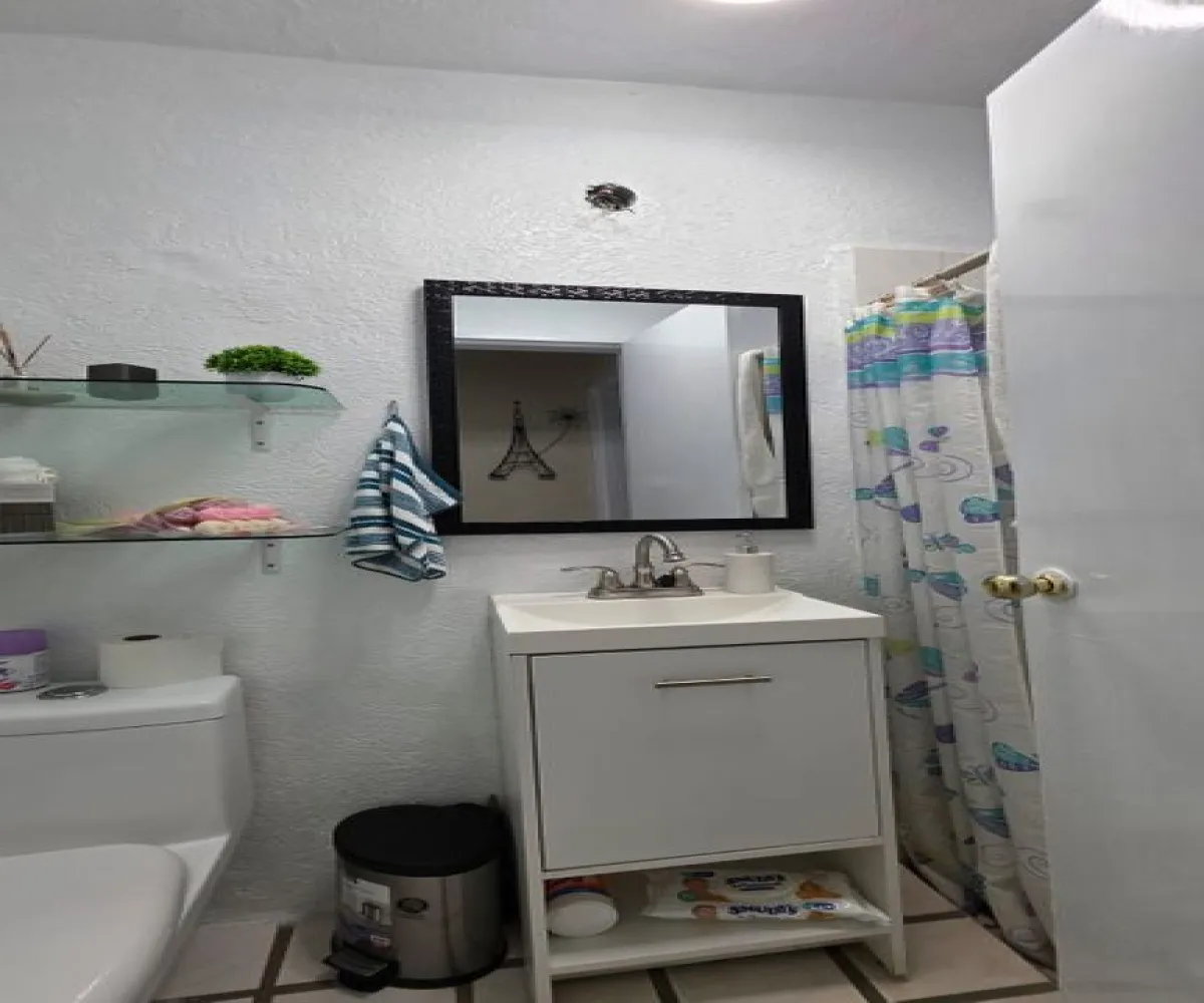 Casa En Venta,Parques de Santa María,Avenida Bahía de Todos Los Santos 2782, San Pedro Tlaquepaque, Jalisco 45609, 2 Habitaciones,1 Baño,Avenida Bahía de Todos Los Santos,1,pVQ33Ha