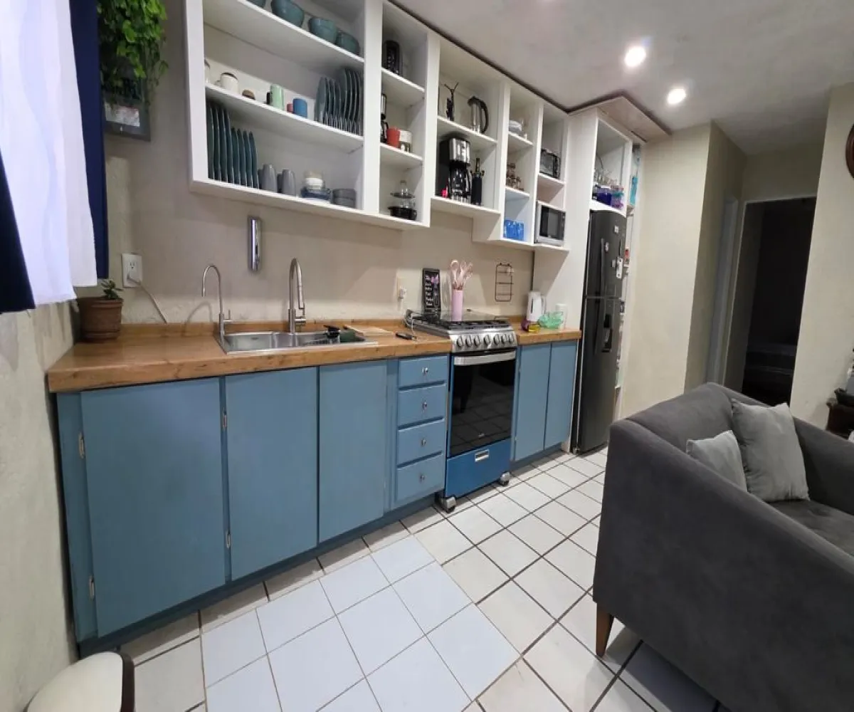 Casa En Venta,Parques de Santa María,Avenida Bahía de Todos Los Santos 2782, San Pedro Tlaquepaque, Jalisco 45609, 2 Habitaciones,1 Baño,Avenida Bahía de Todos Los Santos,1,pVQ33Ha