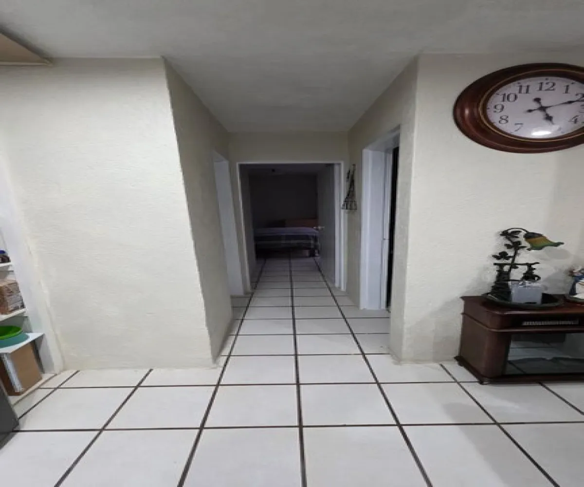 Casa En Venta,Parques de Santa María,Avenida Bahía de Todos Los Santos 2782, San Pedro Tlaquepaque, Jalisco 45609, 2 Habitaciones,1 Baño,Avenida Bahía de Todos Los Santos,1,pVQ33Ha