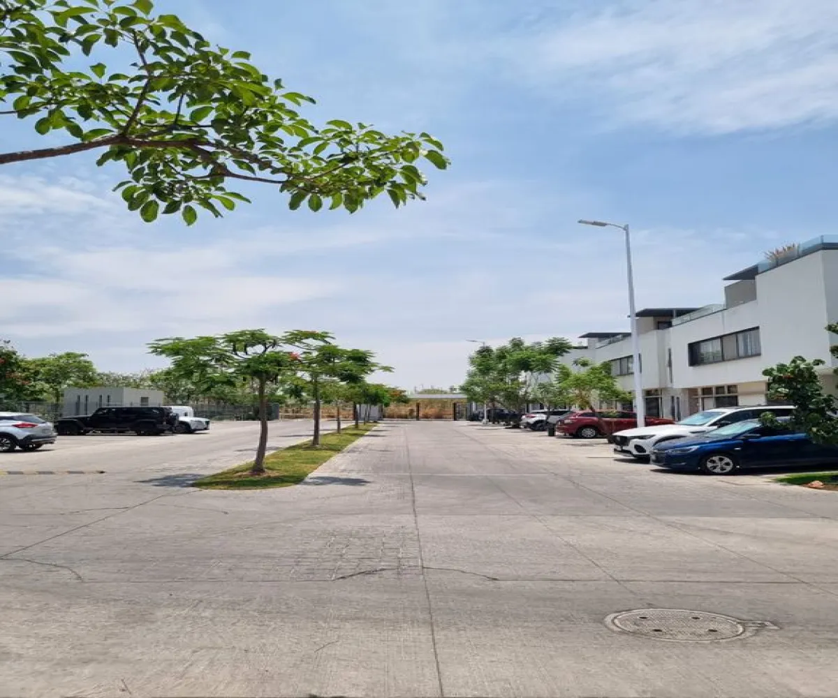 Casa En Venta,La Bella Residencial,Paseo la Bella S/N, San Pedro Tlaquepaque, Jalisco 45601, 3 Habitaciones,3 Baños,Paseo la Bella,2,pMo8mKC