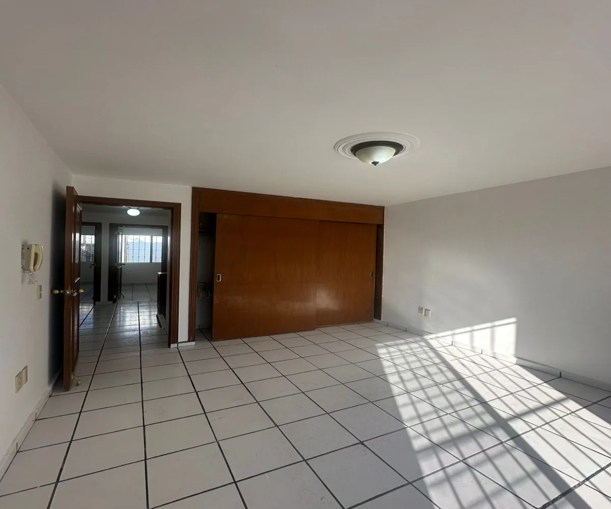 Casa En Venta,Real Vallarta,Rembrandt 118 3, Zapopan, Jalisco 45020, 3 Habitaciones,2 Baños,Rembrandt,2,723287