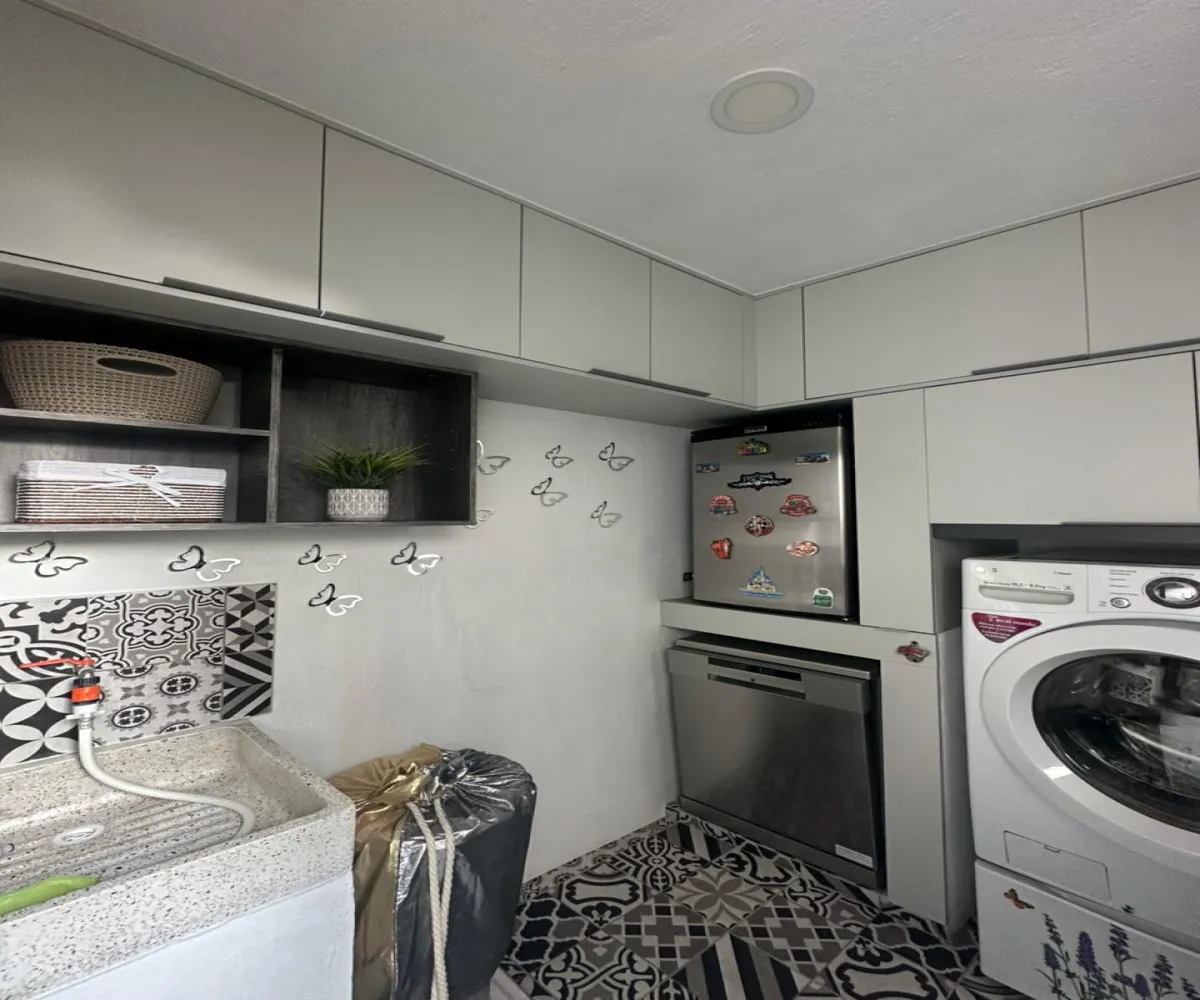 Casa En Venta,Adamar,Av. ADAMAR 548 71, Tlajomulco de Zúñiga, Jalisco 45646, 3 Habitaciones,3 Baños,Coto ALAMEDA,Av. ADAMAR,3,723288