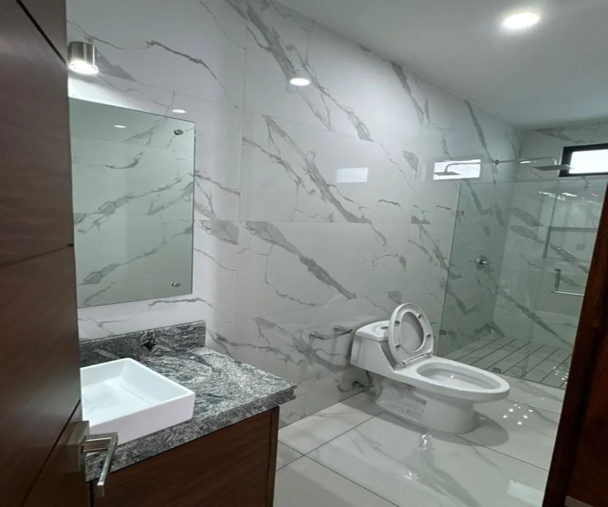 Casa En Venta,La Cima,Avenida de la Mancha 293, Zapopan, Jalisco 45134, 4 Habitaciones,5 Baños,Avenida de la Mancha,1,psvTsuM