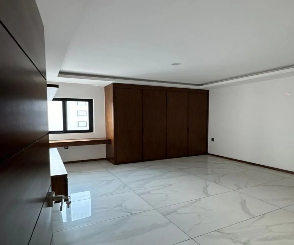 Casa En Venta,La Cima,Avenida de la Mancha 293, Zapopan, Jalisco 45134, 4 Habitaciones,5 Baños,Avenida de la Mancha,1,psvTsuM