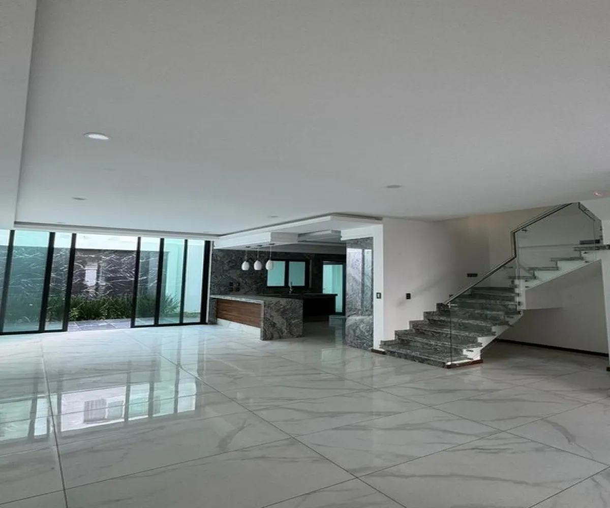 Casa En Venta,La Cima,Avenida de la Mancha 293, Zapopan, Jalisco 45134, 4 Habitaciones,5 Baños,Avenida de la Mancha,1,psvTsuM