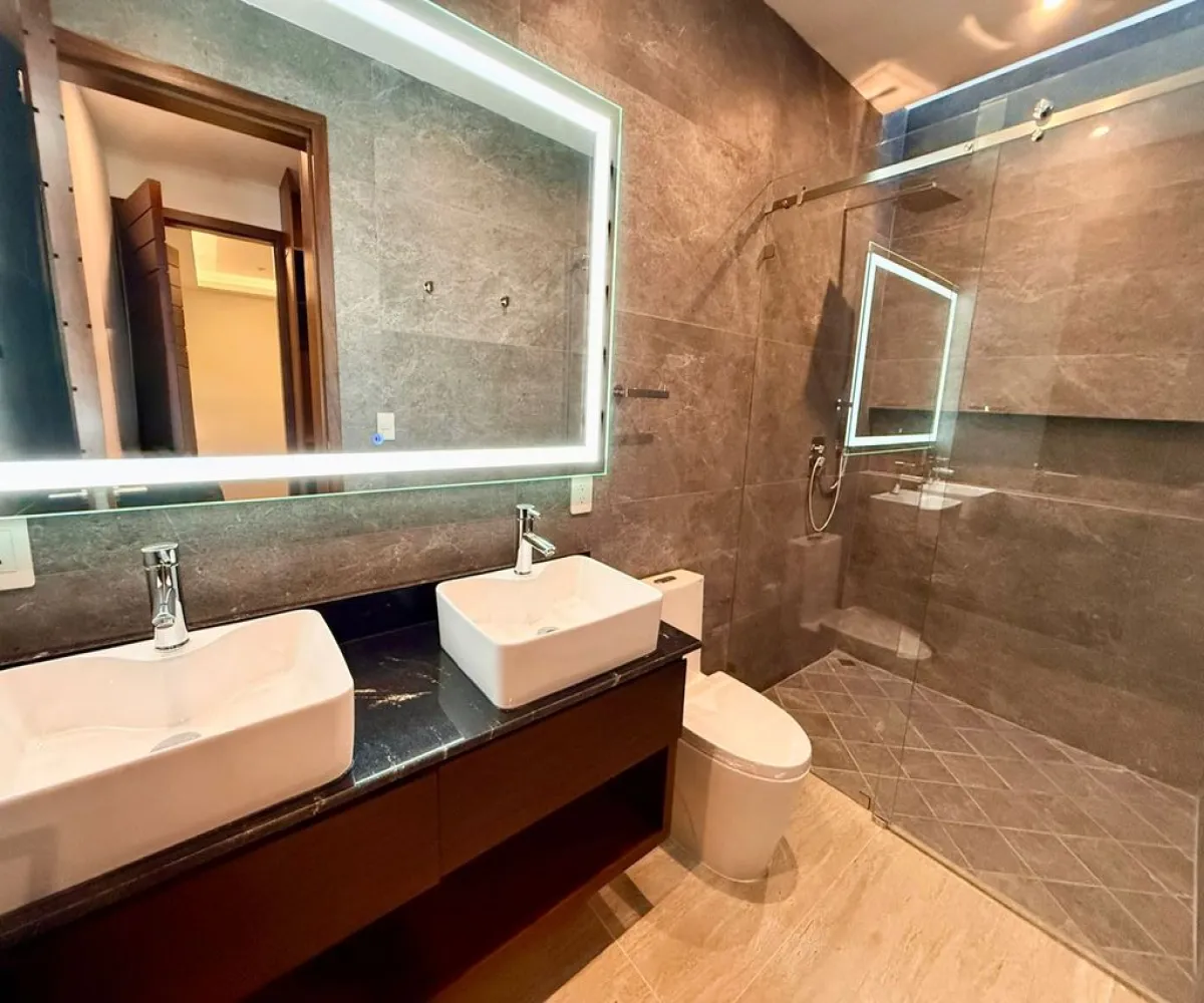 Casa En Renta,Solares Residencial,Circuito fontana 1061, Zapopan, Jalisco 45134, 3 Habitaciones,3 Baños,Circuito fontana,3,pf8jxNJ