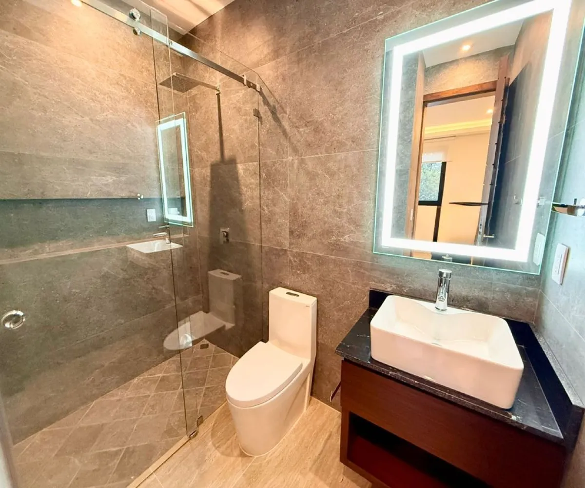 Casa En Renta,Solares Residencial,Circuito fontana 1061, Zapopan, Jalisco 45134, 3 Habitaciones,3 Baños,Circuito fontana,3,pf8jxNJ