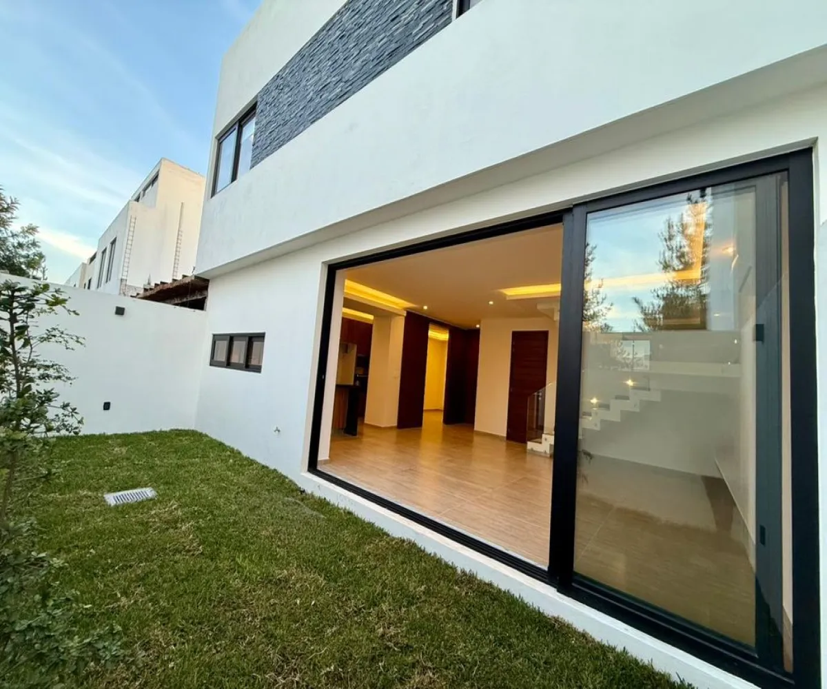 Casa En Renta,Solares Residencial,Circuito fontana 1061, Zapopan, Jalisco 45134, 3 Habitaciones,3 Baños,Circuito fontana,3,pf8jxNJ