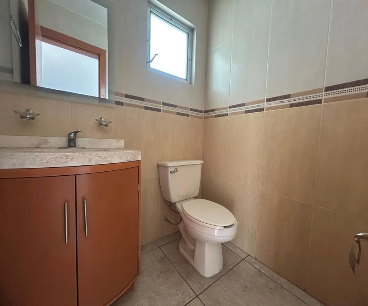 Casa En Renta,Jardín Real,Avenida Santa Margarita 4950 Nieve 34, Zapopan, Jalisco 45136, 4 Habitaciones,3 Baños,Avenida Santa Margarita,1,pWDff4e