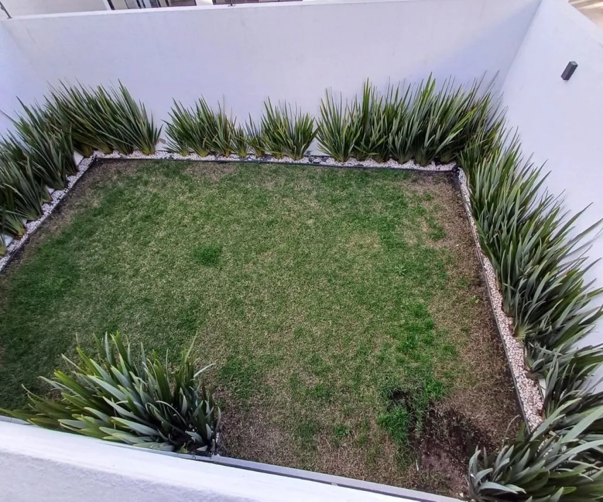 Casa En Renta,zibata,Calle Valle Zabalza S/N 53, El Marqués, Querétaro 76269, 3 Habitaciones,4 Baños,Calle Valle Zabalza,1,pm3N6X9