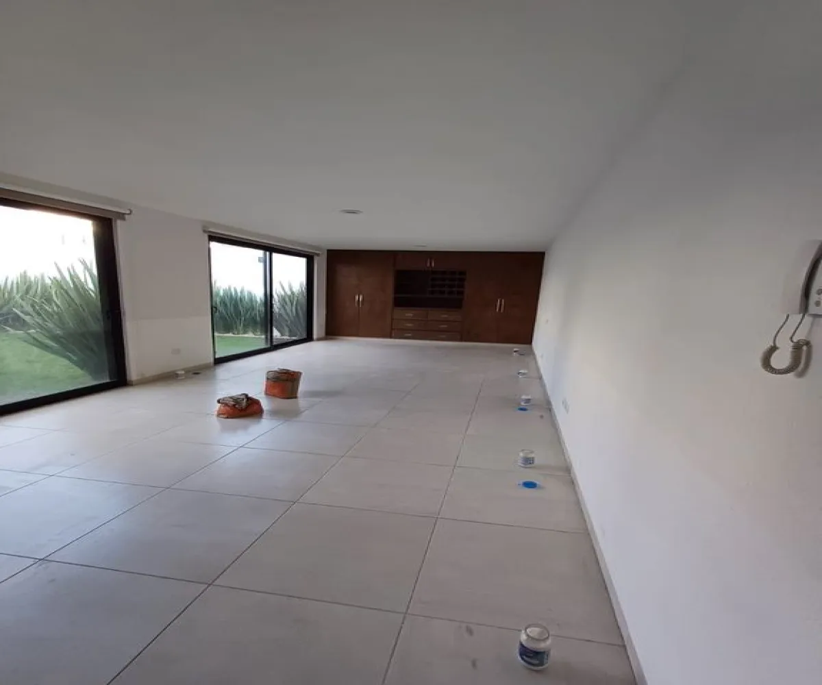 Casa En Renta,zibata,Calle Valle Zabalza S/N 53, El Marqués, Querétaro 76269, 3 Habitaciones,4 Baños,Calle Valle Zabalza,1,pm3N6X9