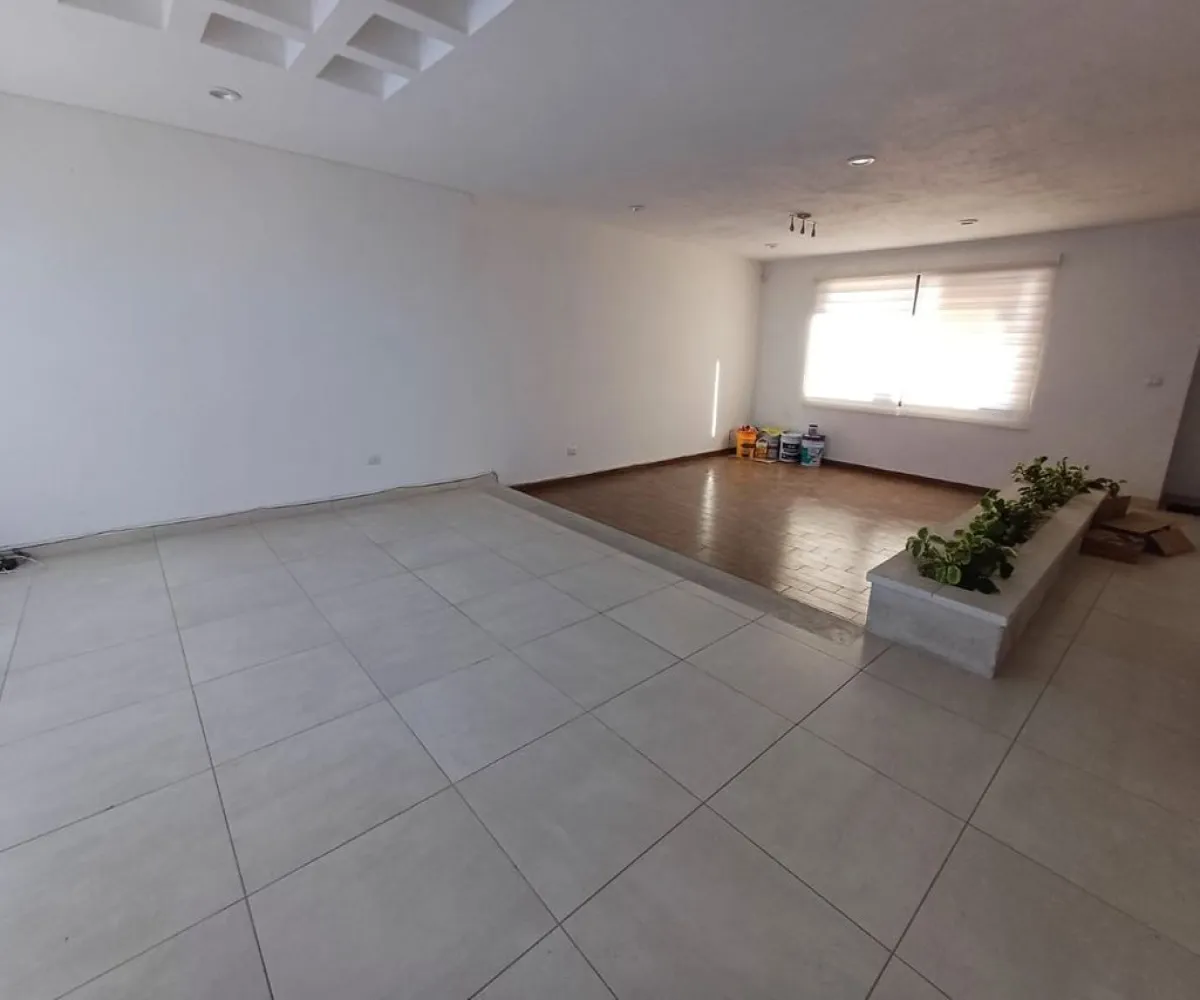 Casa En Renta,zibata,Calle Valle Zabalza S/N 53, El Marqués, Querétaro 76269, 3 Habitaciones,4 Baños,Calle Valle Zabalza,1,pm3N6X9