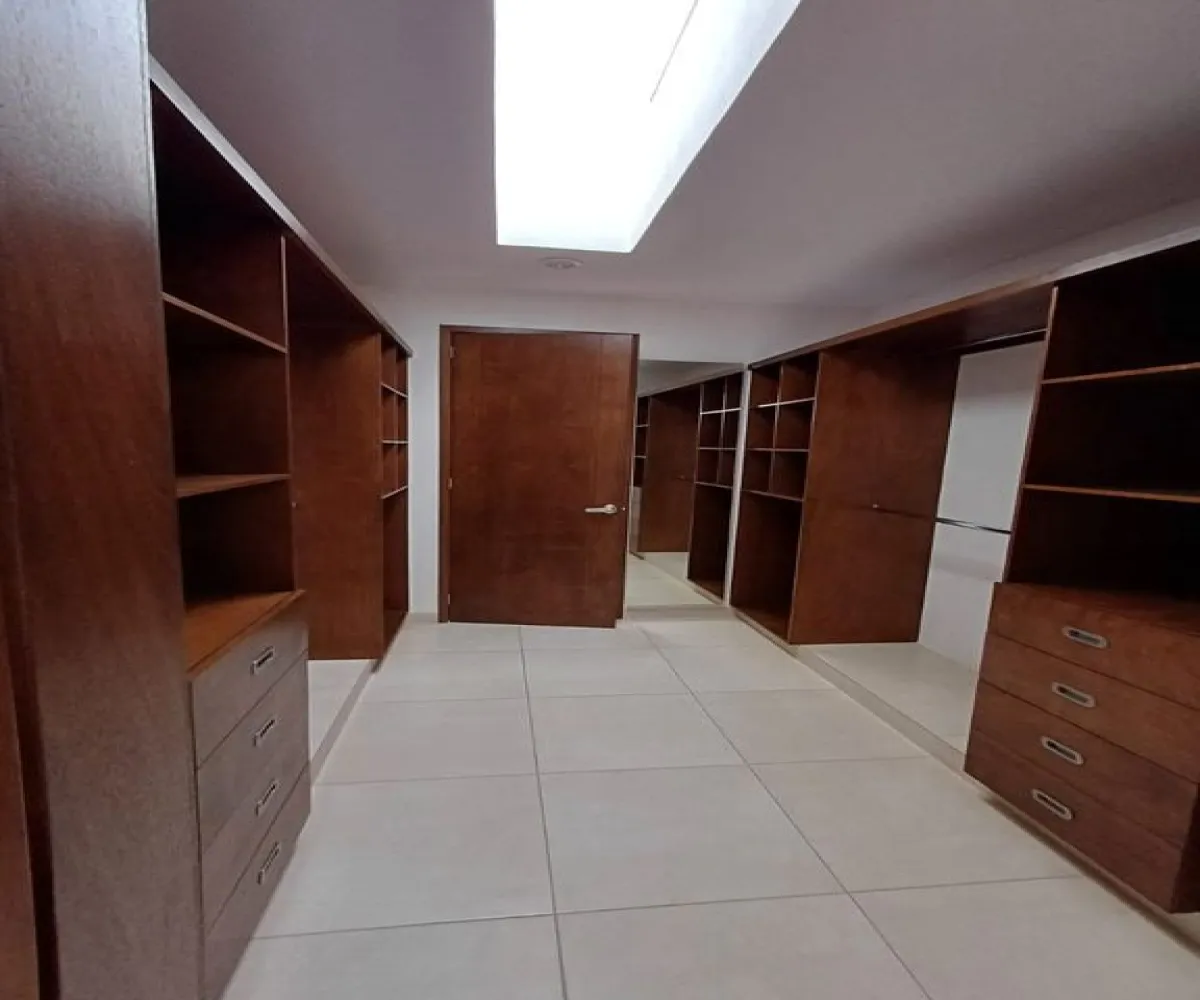 Casa En Renta,zibata,Calle Valle Zabalza S/N 53, El Marqués, Querétaro 76269, 3 Habitaciones,4 Baños,Calle Valle Zabalza,1,pm3N6X9