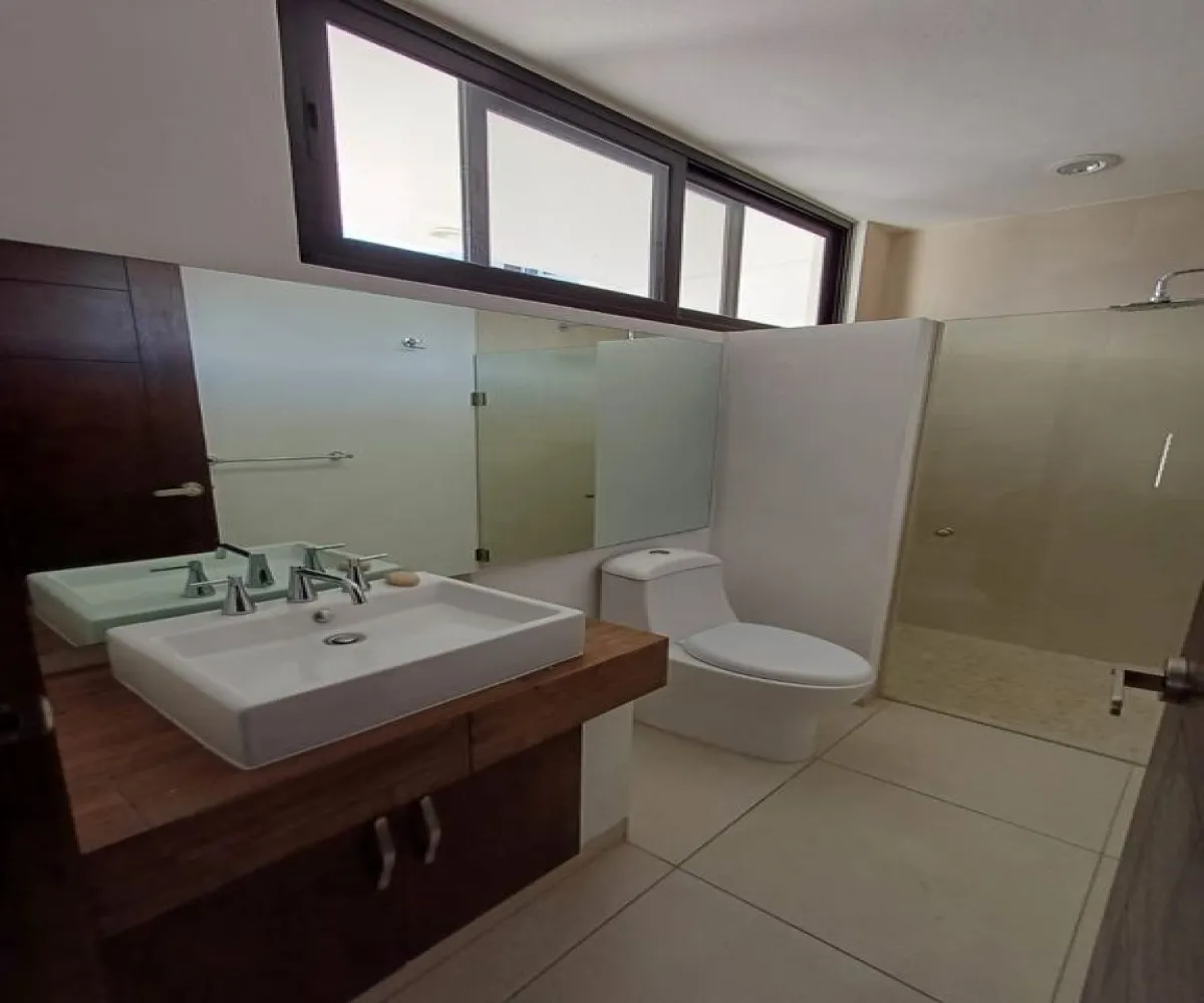 Casa En Renta,zibata,Calle Valle Zabalza S/N 53, El Marqués, Querétaro 76269, 3 Habitaciones,4 Baños,Calle Valle Zabalza,1,pm3N6X9