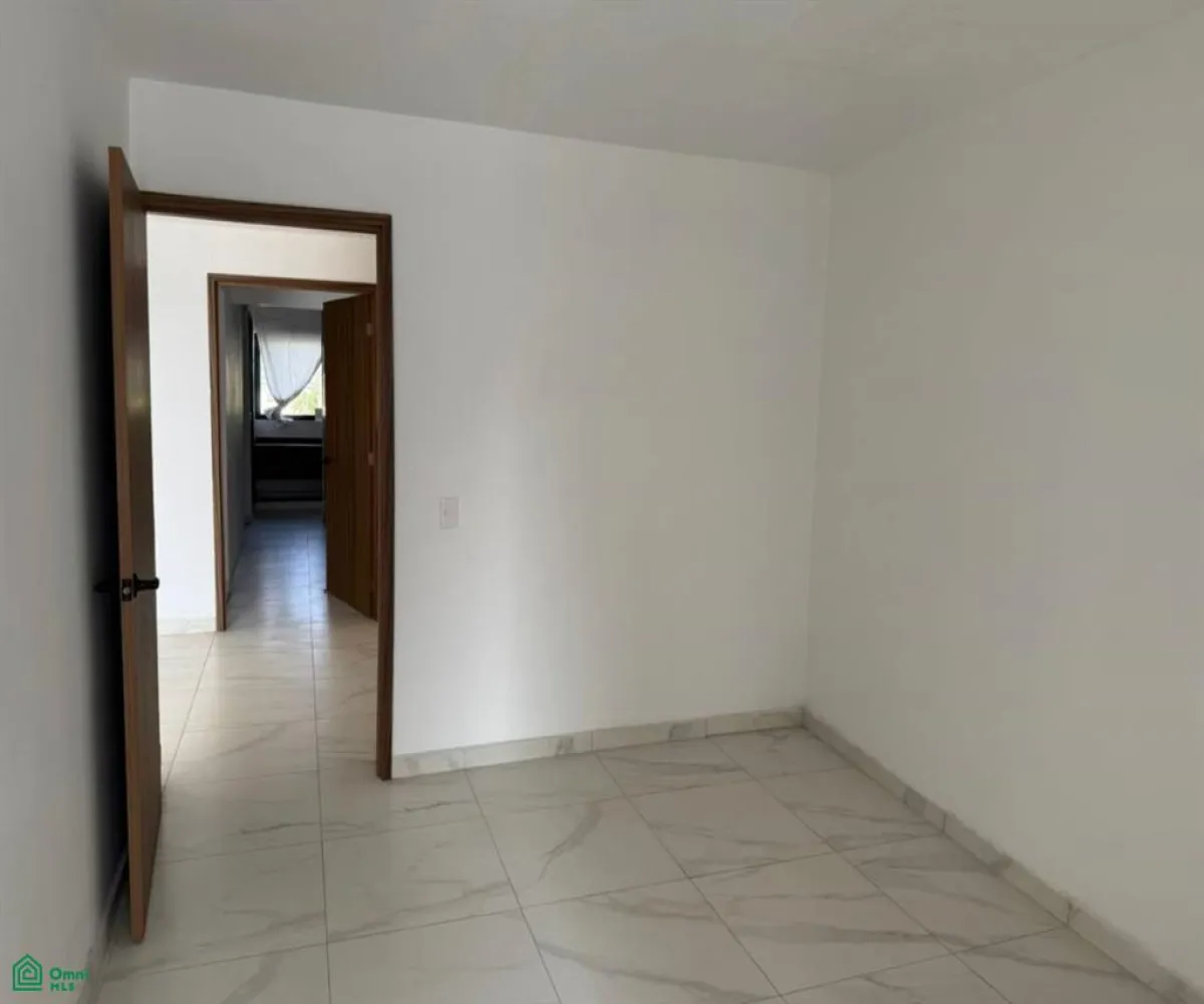 Casa En Venta,Tabachines,Paseo de los Tamarindos 3092, Zapopan, Jalisco 45188, 3 Habitaciones,3 Baños,Paseo de los Tamarindos,2,MX251059346