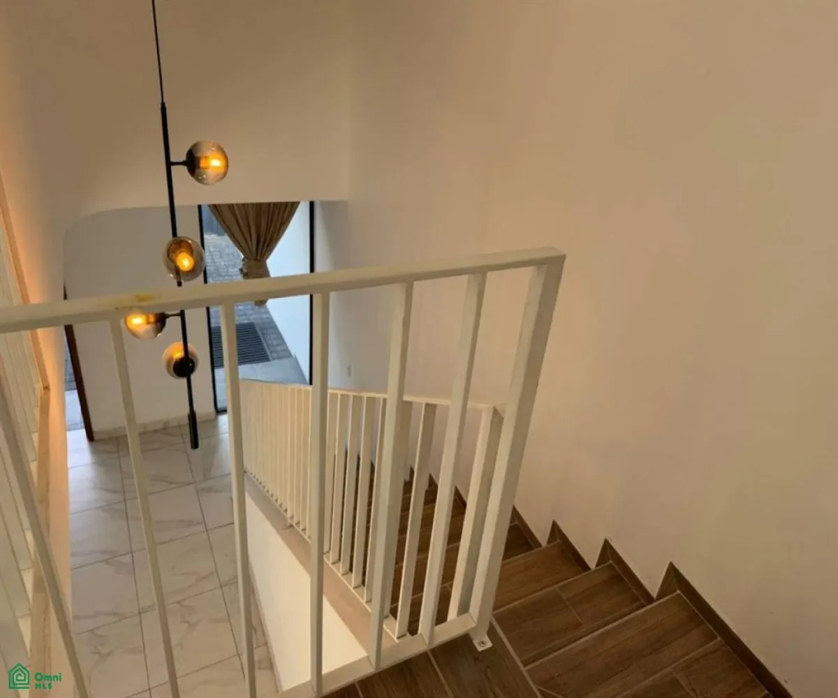 Casa En Venta,Tabachines,Paseo de los Tamarindos 3092, Zapopan, Jalisco 45188, 3 Habitaciones,3 Baños,Paseo de los Tamarindos,2,MX251059346