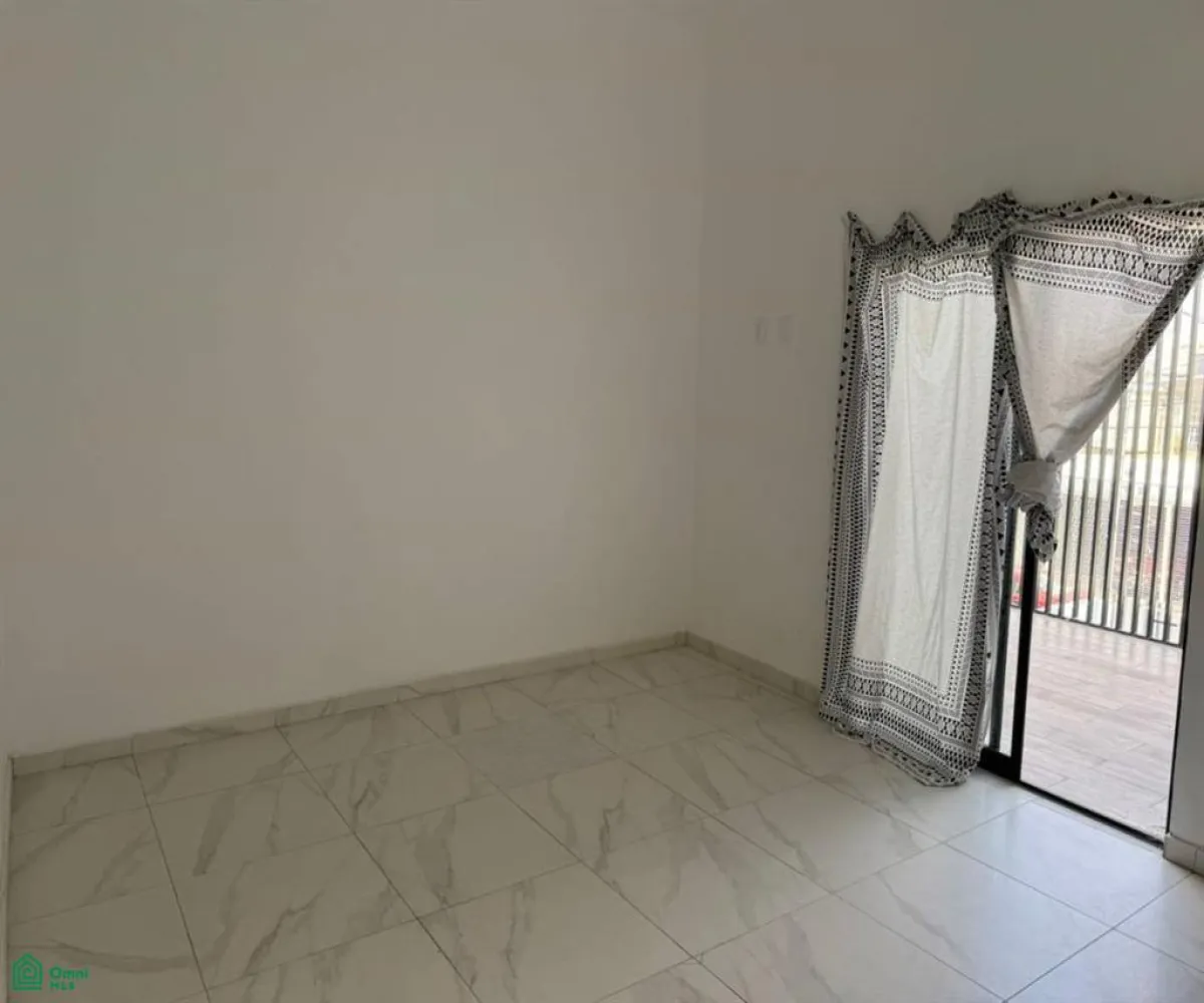 Casa En Venta,Tabachines,Paseo de los Tamarindos 3092, Zapopan, Jalisco 45188, 3 Habitaciones,3 Baños,Paseo de los Tamarindos,2,MX251059346