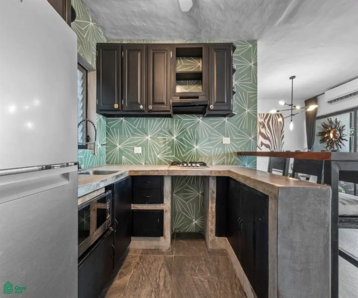 Departamento En Venta,Conchas Chinas,Paseo de los Delfines 126 1, Puerto Vallarta, Jalisco 48390, 2 Habitaciones,2 Baños,Paseo de los Delfines,3,MX251059515