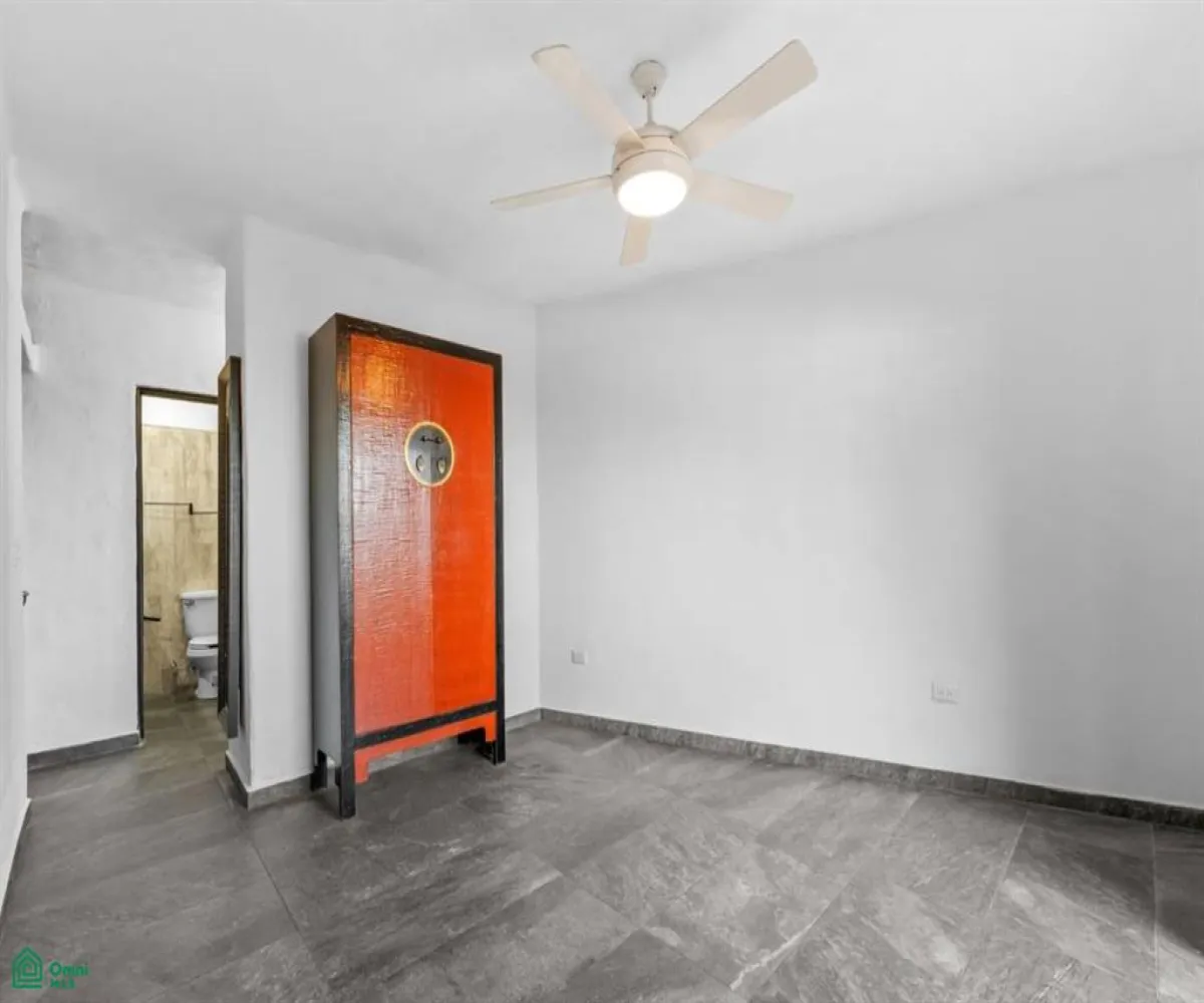 Departamento En Venta,Conchas Chinas,Paseo de los Delfines 126 1, Puerto Vallarta, Jalisco 48390, 2 Habitaciones,2 Baños,Paseo de los Delfines,3,MX251059515