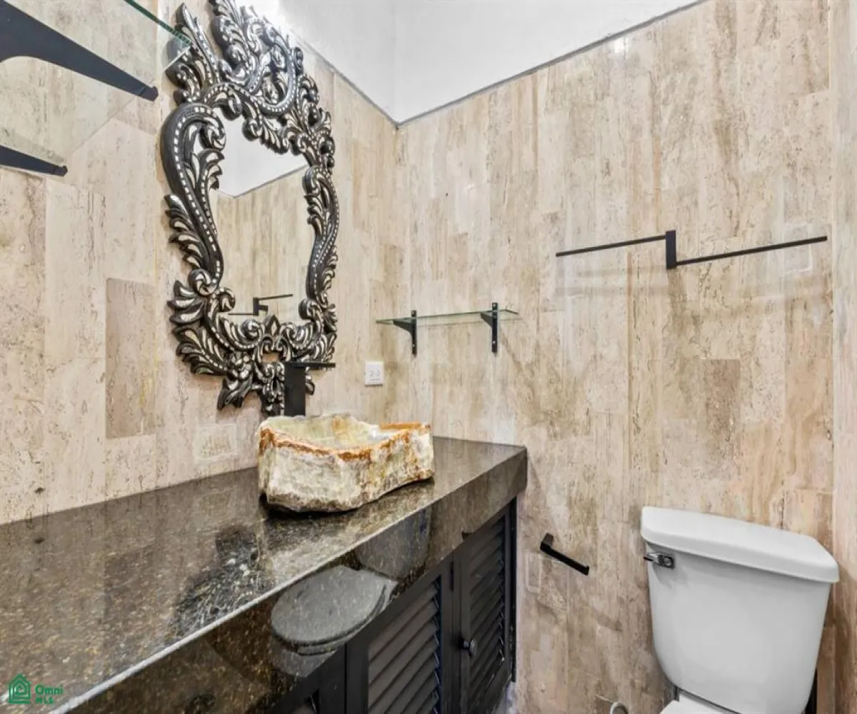 Departamento En Venta,Conchas Chinas,Paseo de los Delfines 126 1, Puerto Vallarta, Jalisco 48390, 2 Habitaciones,2 Baños,Paseo de los Delfines,3,MX251059515