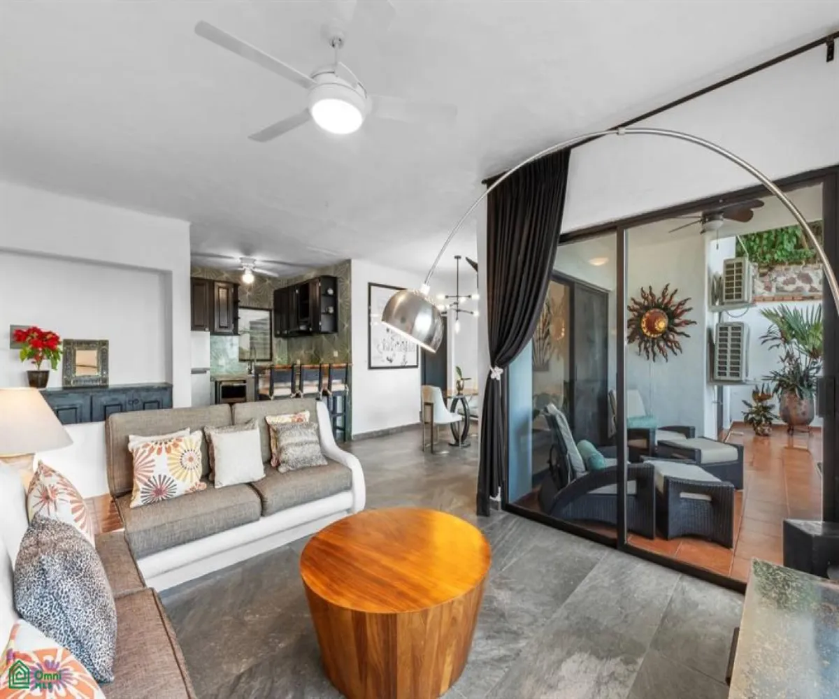 Departamento En Venta,Conchas Chinas,Paseo de los Delfines 126 1, Puerto Vallarta, Jalisco 48390, 2 Habitaciones,2 Baños,Paseo de los Delfines,3,MX251059515