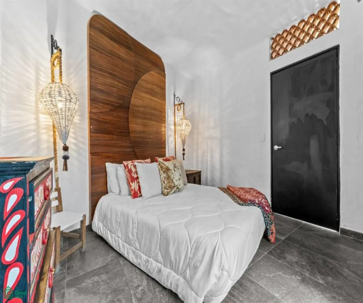 Departamento En Venta,Conchas Chinas,Paseo de los Delfines 126 1, Puerto Vallarta, Jalisco 48390, 2 Habitaciones,2 Baños,Paseo de los Delfines,3,MX251059515